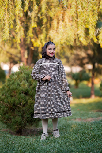 پیراهن دخترانه پشمی مدل شمیم طرح خالدار