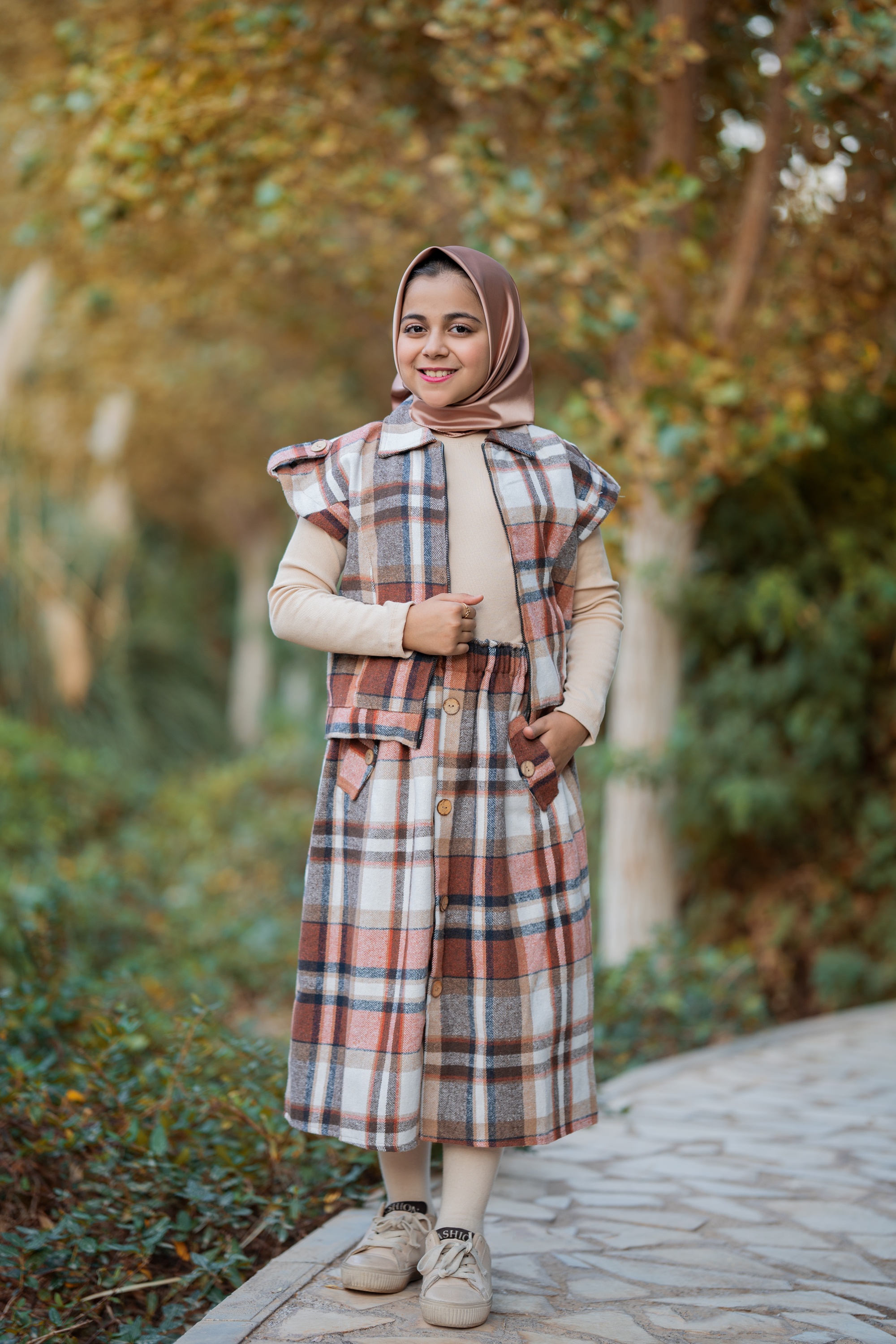ست سه تکه وست و دامن و بلوز پشمی مدل سدنا